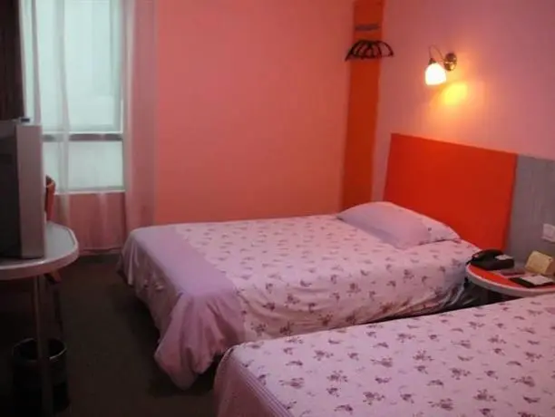 Motel168 Xinzhong Road Inn Zhongshan