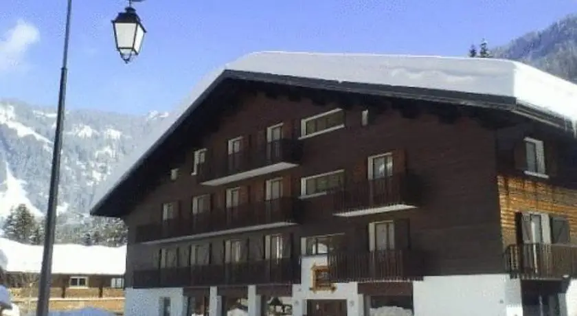 Hotel Eliova l'Eau Vive Chatel