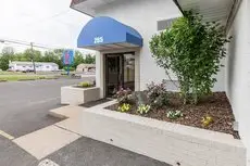 Motel 6 Warminster 