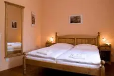 Pension Zamecka Apartma - Castle Apartments 