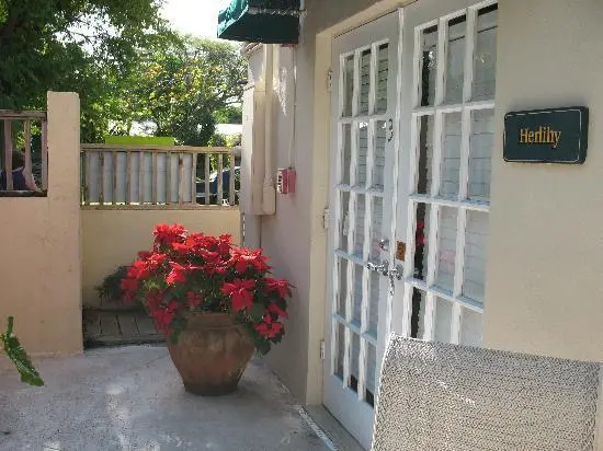 Authors Key West Guesthouse 