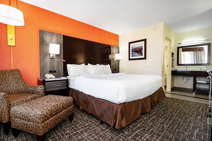 Clarion Inn & Suites New Hope-Lambertville