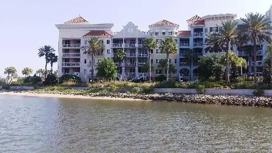 Yacht Harbor Village at Ginn Hammock Beach