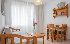 Apartamentos Ros 