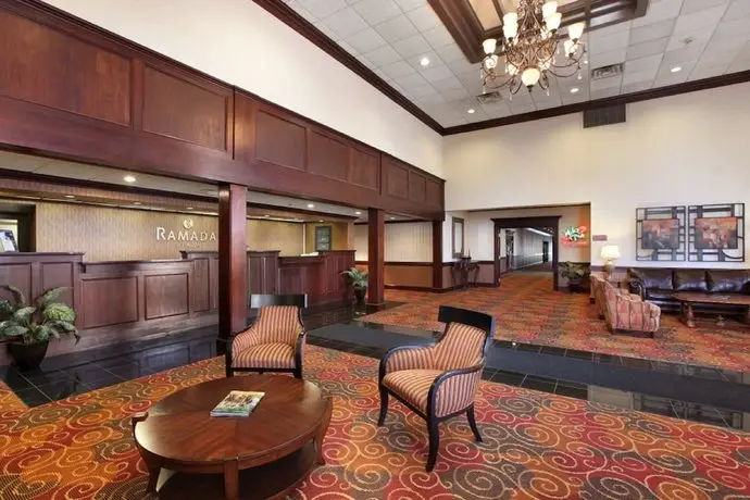 Ramada Plaza by Wyndham Louisville Hotel & Conference Center