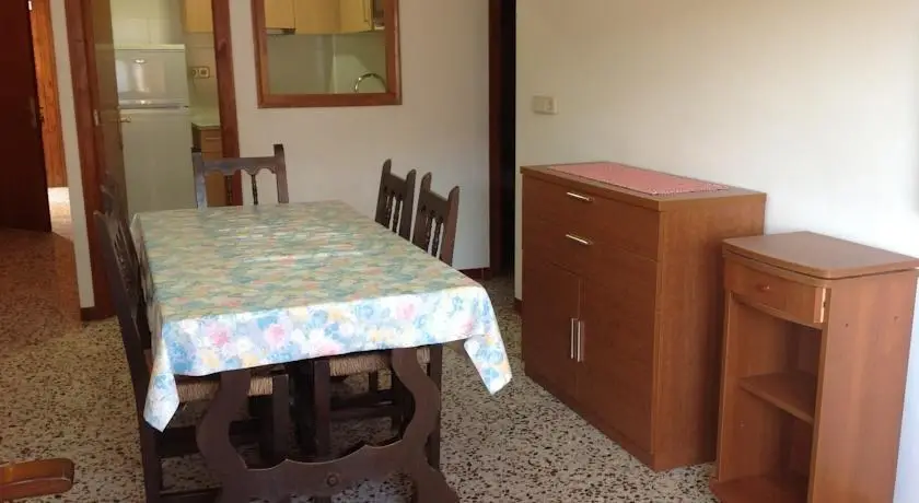 Apartamentos Flomar 