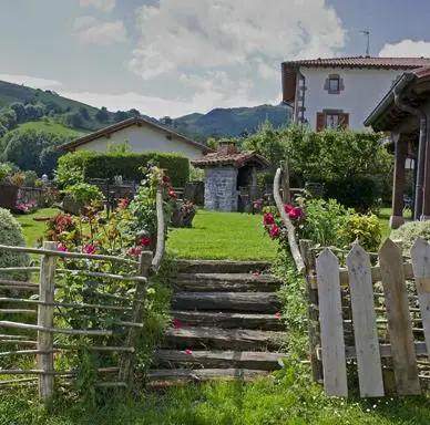 Casa Rural Zigako Etxezuria 