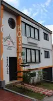 Aqui Me Quedo Hostel Manizales 