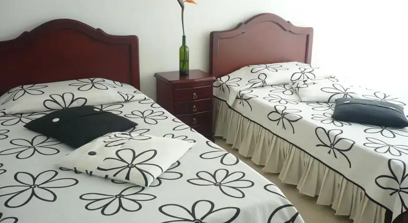 Aqui Me Quedo Hostel Manizales 