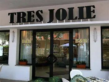 Tres Jolie B&B Hotel