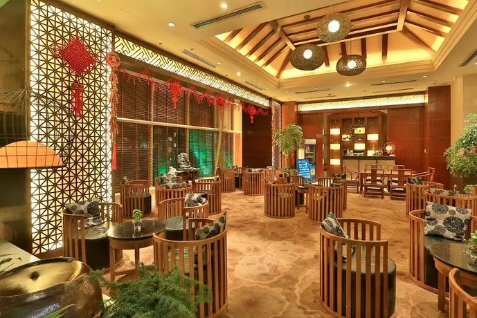 Yiwu Bali Plaza Hotel