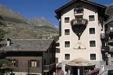 Hotel Stambecco 