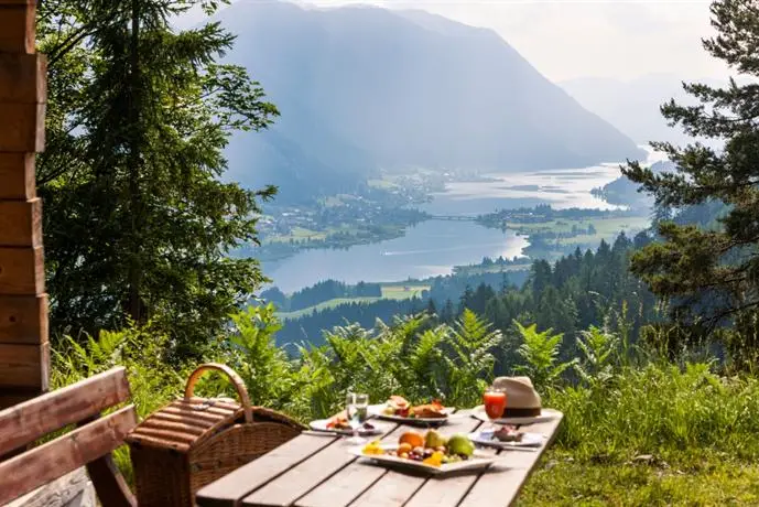 Strandhotel am Weissensee 