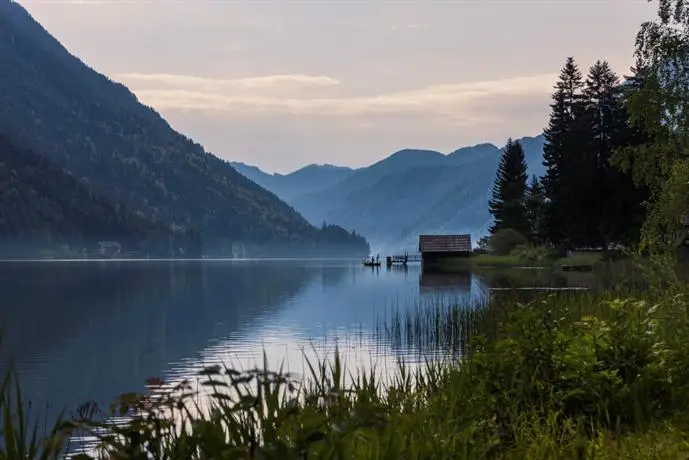 Strandhotel am Weissensee 