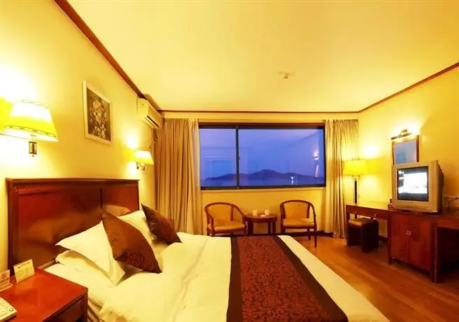 Weihai Di Zhong Shan Hotel 