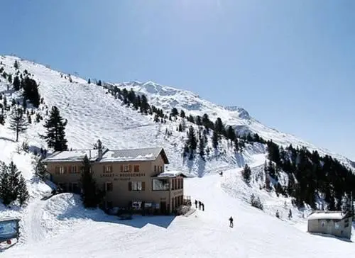 Chalet Dei Rododendri