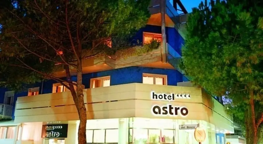 Hotel Astro