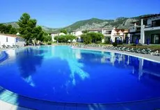 Palmasera Village Resort 