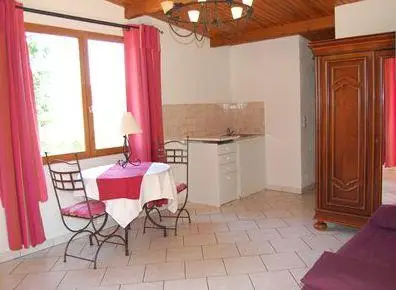 Villa Nais B&B 