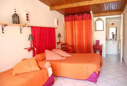 Villa Nais B&B 