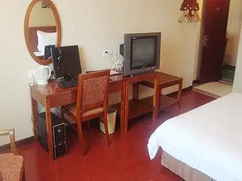 GreenTree Inn Ji'nan Shanda Road Business Hotel 