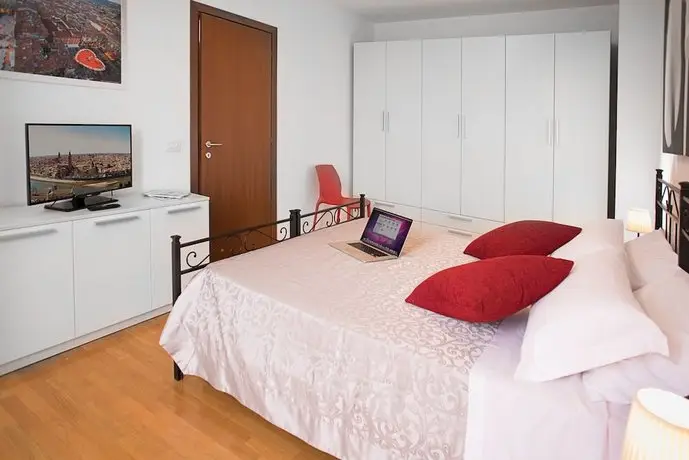 Verona Class ApartHotel Residenze del Cuore 