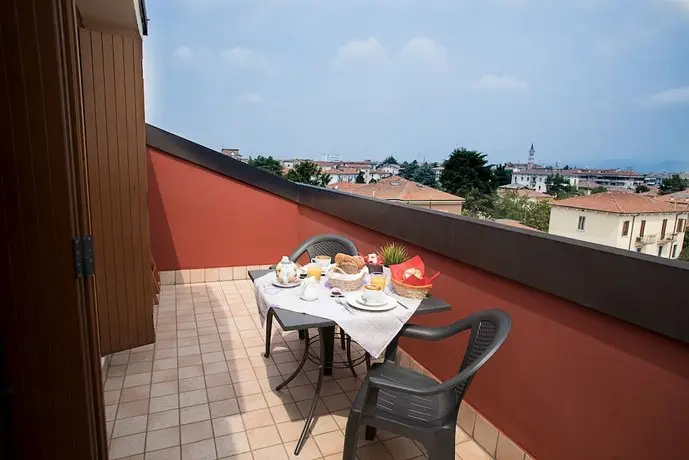 Verona Class ApartHotel Residenze del Cuore 