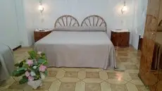 Bed & breakfast Santa Fara 