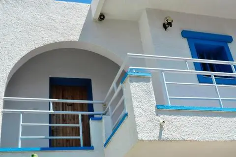 Amazones Villas Apartments