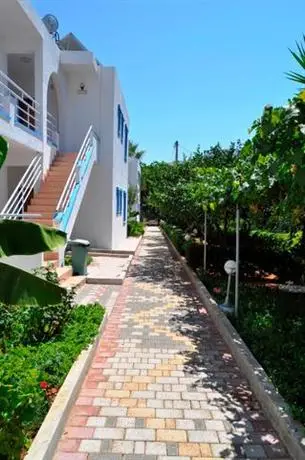 Amazones Villas Apartments 