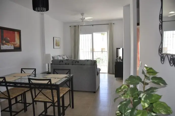 Apartamentos Chimenea Playa Nerja 