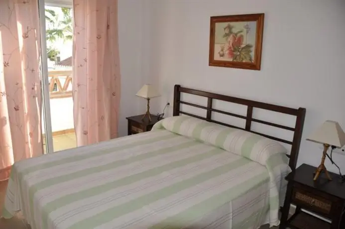 Apartamentos Chimenea Playa Nerja 