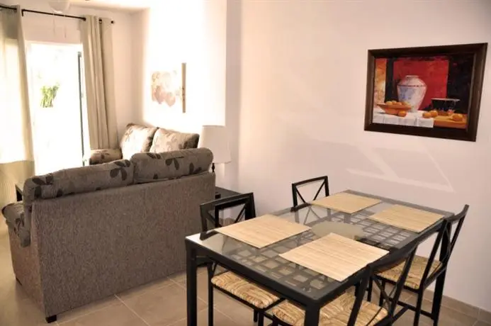 Apartamentos Chimenea Playa Nerja 