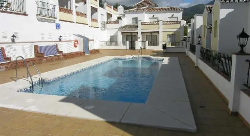 Apartamentos Chimenea Playa Nerja 