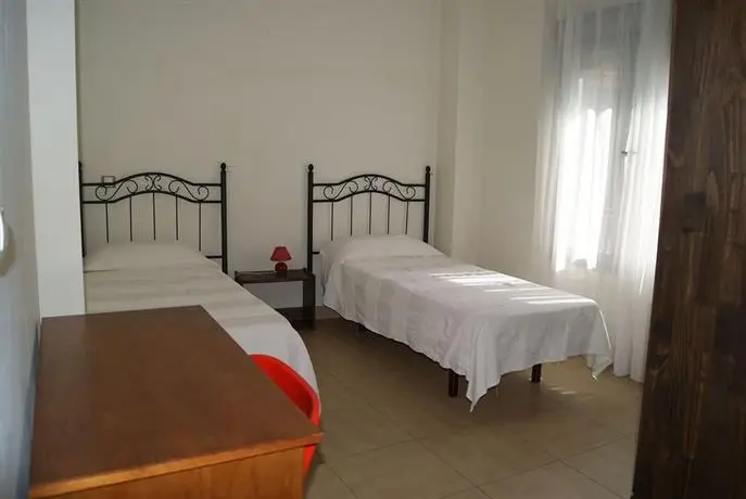 Apartamentos Turisticos La Encarnacion 