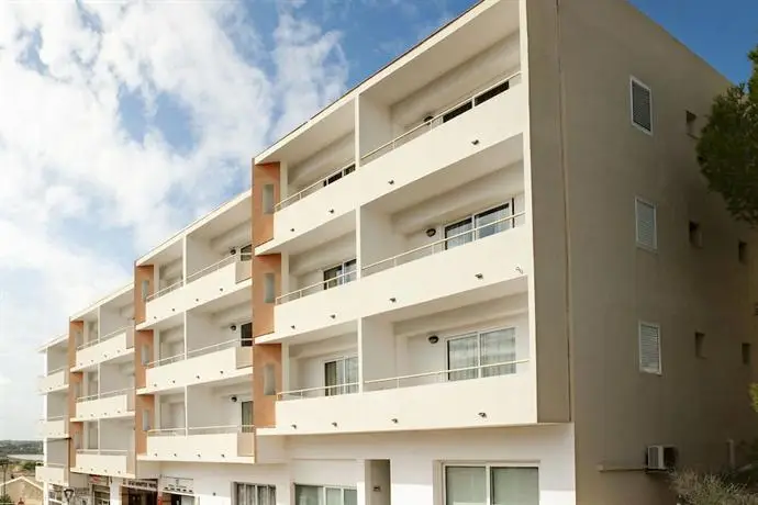 Apartamentos Paya 