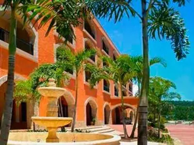 Marina Park Plaza Huatulco