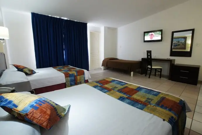 Hotel Marbella Manzanillo