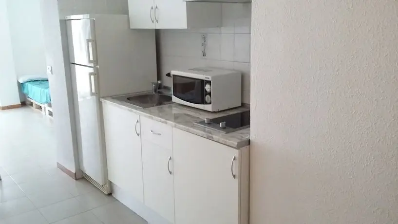 Apartamentos Bernat 3000 