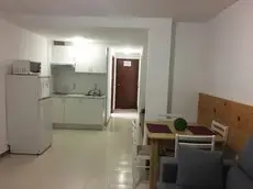 Apartamentos Bernat 3000 