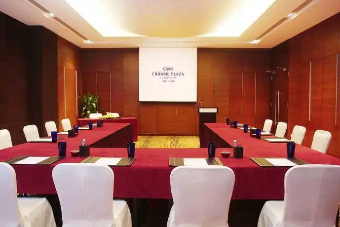 Crowne Plaza West Hanoi 