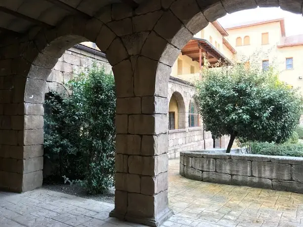 Albergue-Hostel Pirenarium 