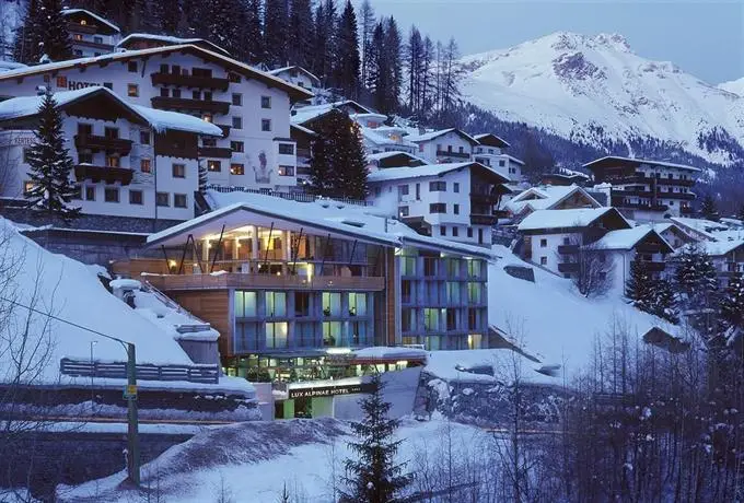 Hotel Lux Alpinae 