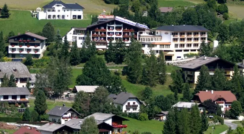 Wohlfuhl & Genusshotel Felsenhof 