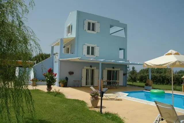 Eolos Apartments Agios Nikitas 