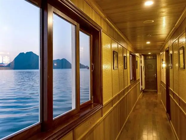 Bhaya Halong Cruises 