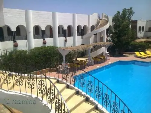 Yasmina Hotel