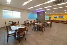 Wyndham Garden Guadalajara Acueducto 