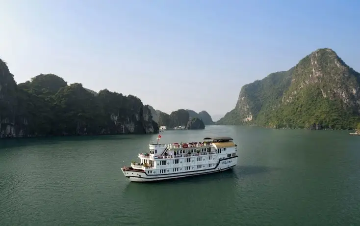 Halong Paloma Cruise 