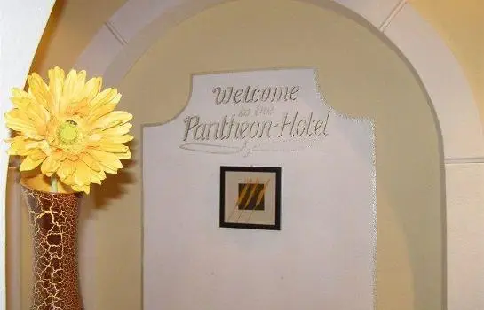 Pantheon Hall Hotel 